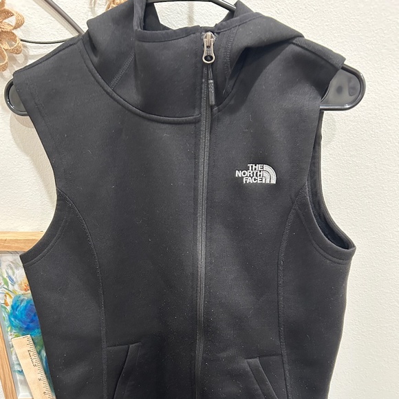 The North Face Jackets & Blazers - Women's North Face Zip Up Hooded Vest Size M